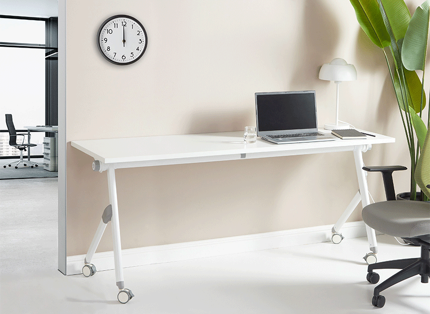 Desk with Castors